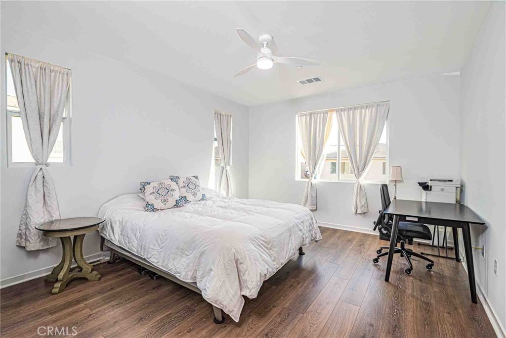33197 Opal Glass Drive Property Photo 17