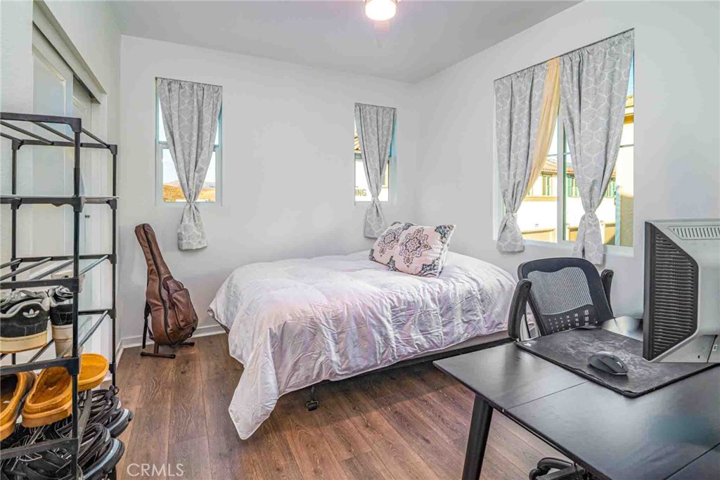 33197 Opal Glass Drive Property Photo 23