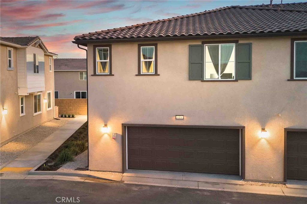 33197 Opal Glass Drive Property Photo 25