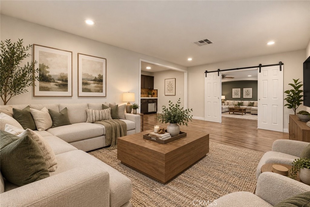 7177 Sunny Place Property Photo 3
