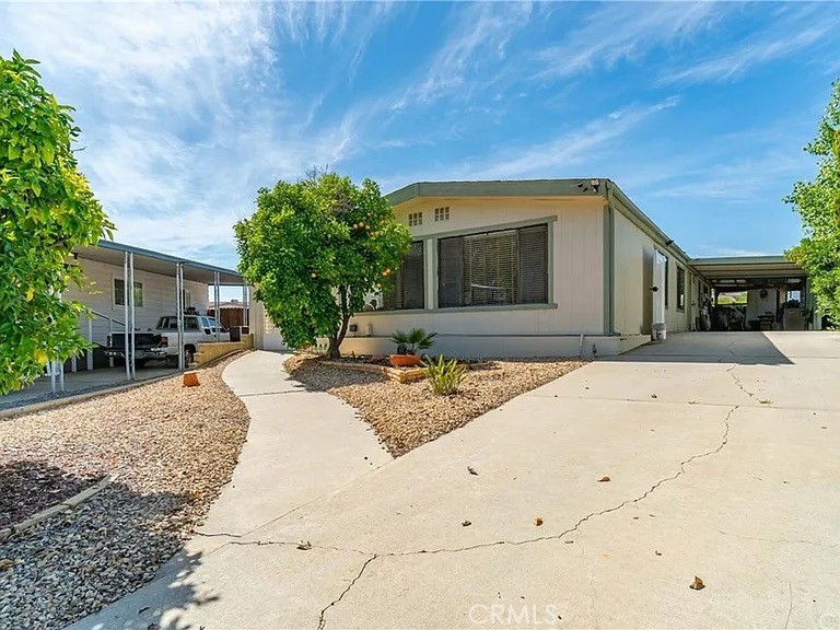 38023 Via Vela Property Photo 1