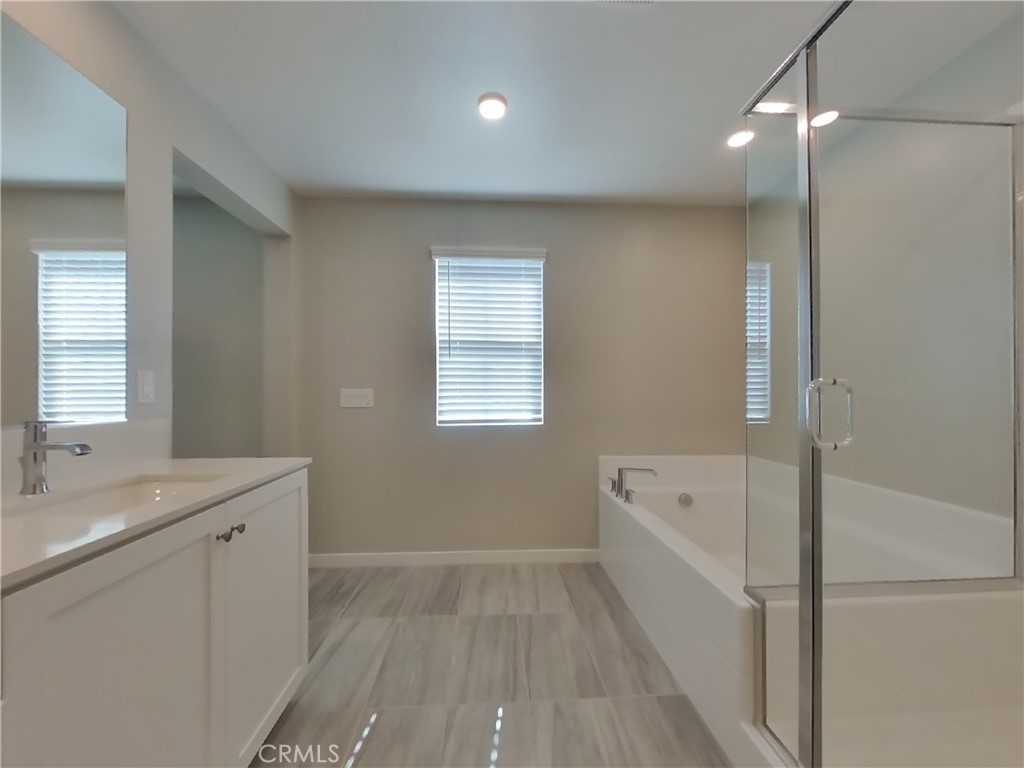 28112 Callie Way Property Photo 10