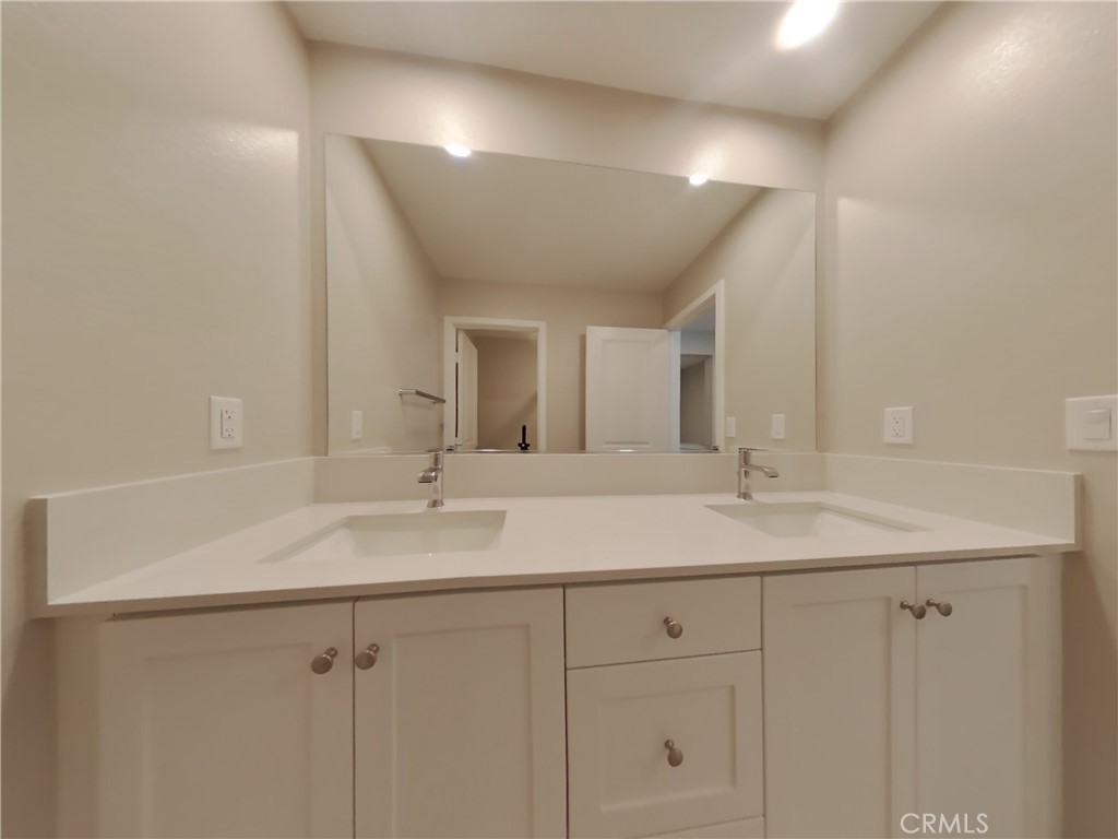 28112 Callie Way Property Photo 16