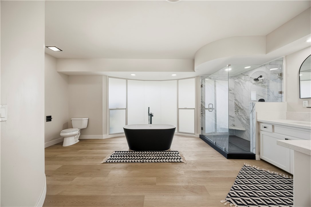 3401 Broadmoor Boulevard Property Photo 2
