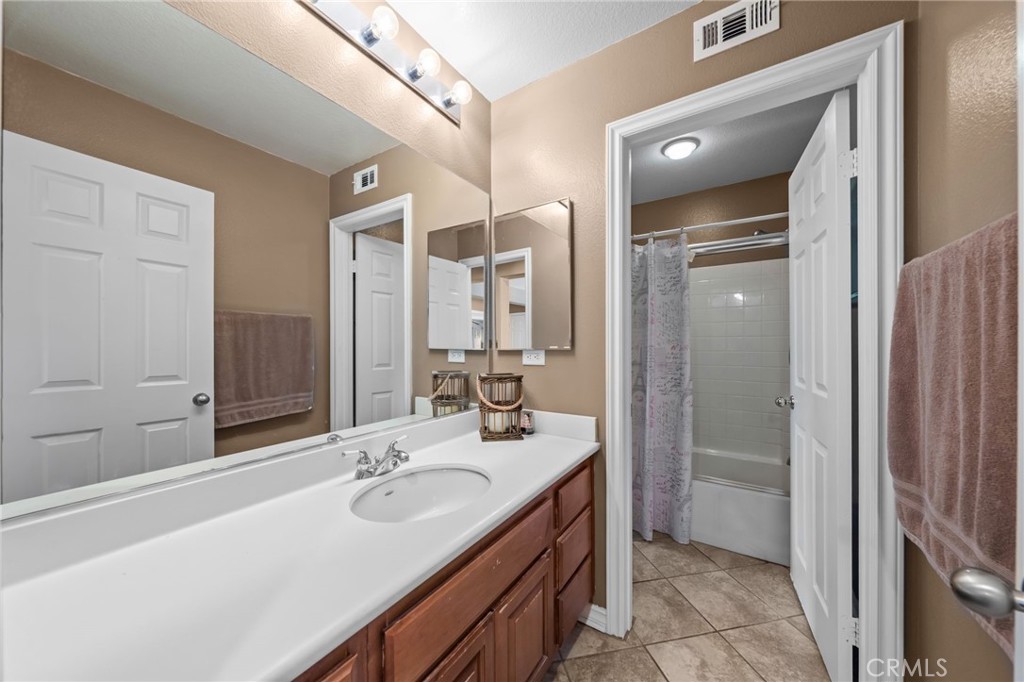 27488 Murrieta Oaks Property Photo 49