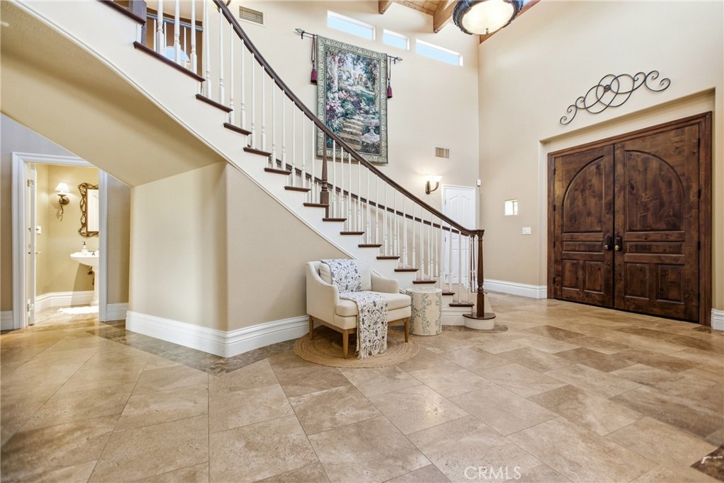 20855 Avenida Castilla Property Photo 16