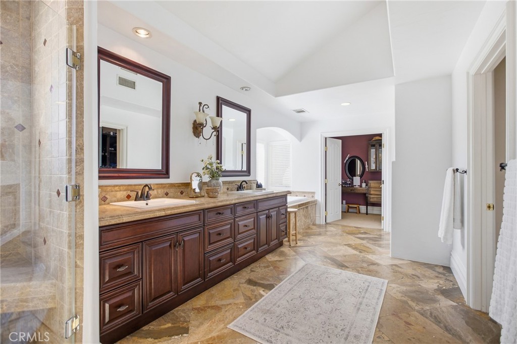 20855 Avenida Castilla Property Photo 31