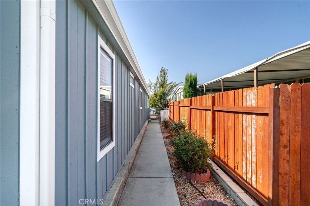 38035 Via Del Largo Property Photo 23