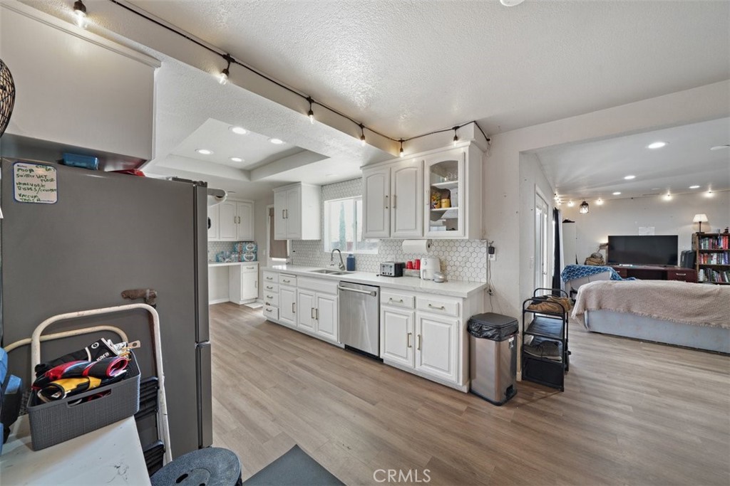 58407 Campanula Street Property Photo 8