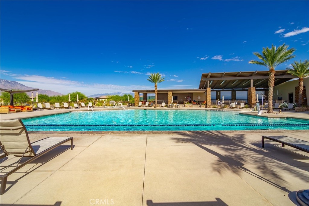 16 Burgundy Property Photo 62