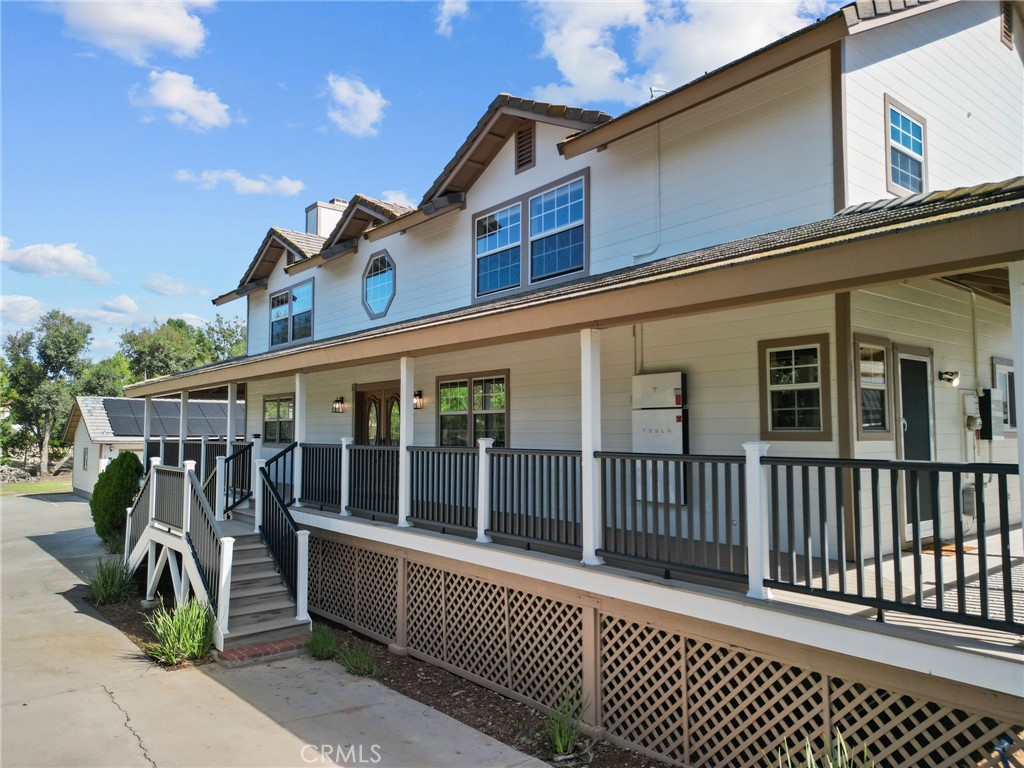 41900 Green Tree Property Photo 2