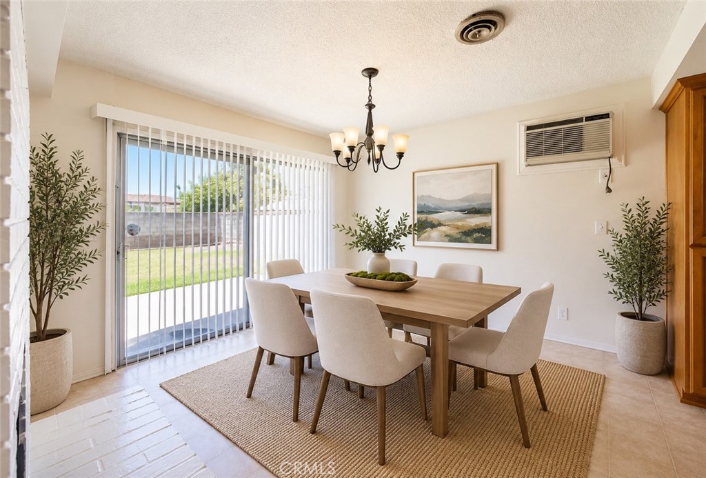 2071 Wickshire Property Photo 11