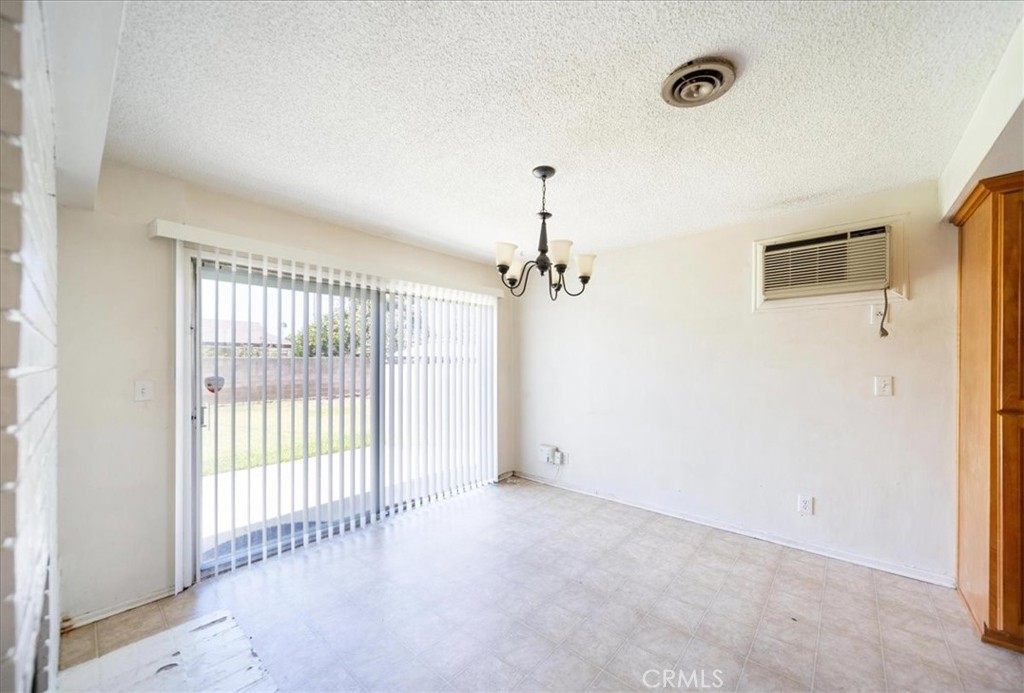 2071 Wickshire Property Photo 12