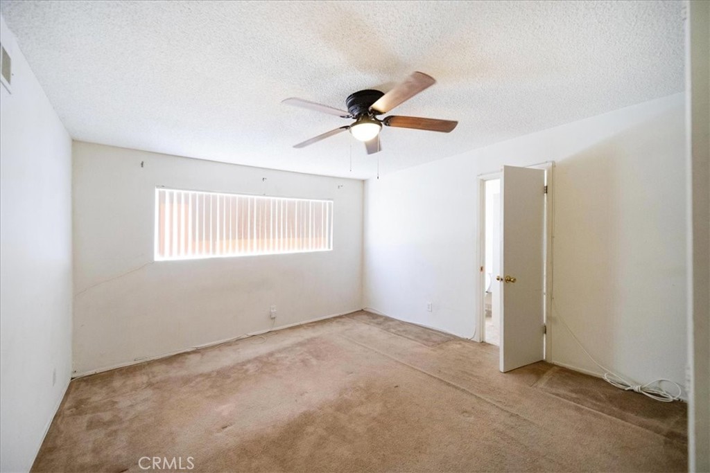 2071 Wickshire Property Photo 28