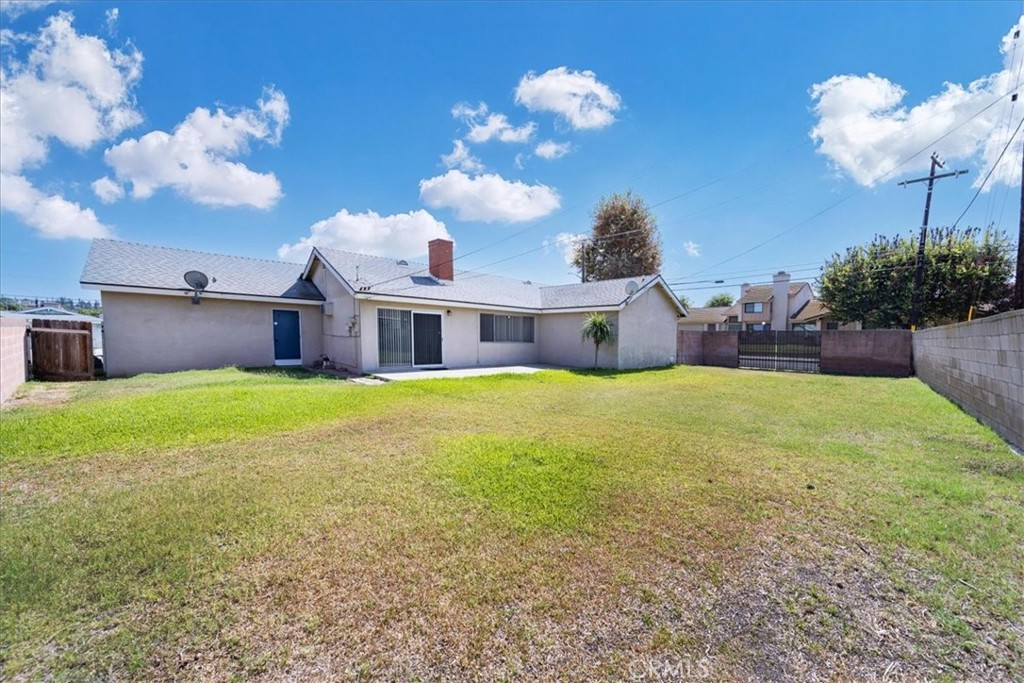 2071 Wickshire Property Photo 33