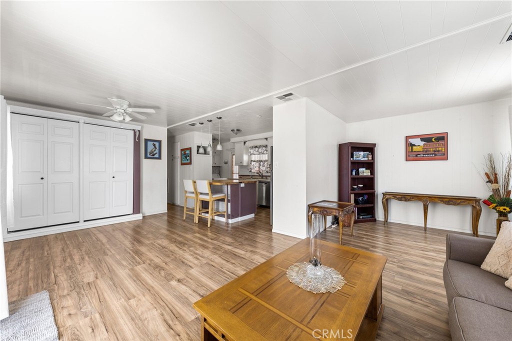 332 N Lyon Avenue 74 Property Photo 12