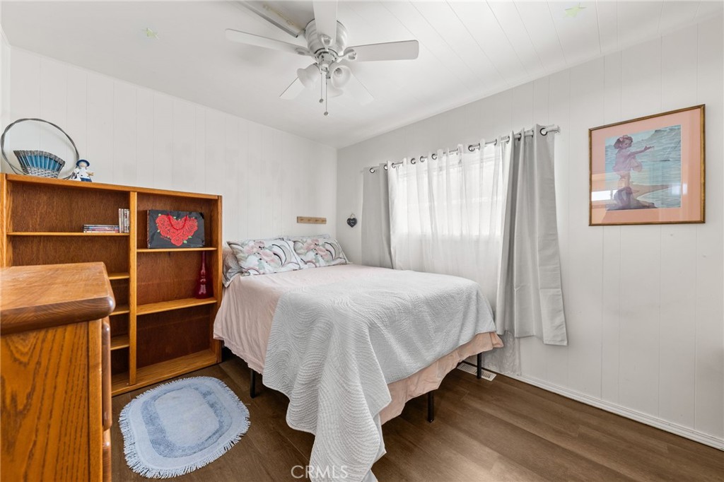 332 N Lyon Avenue 74 Property Photo 16
