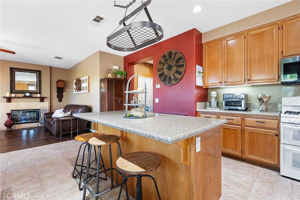 28728 Sunridge Court Property Photo 13