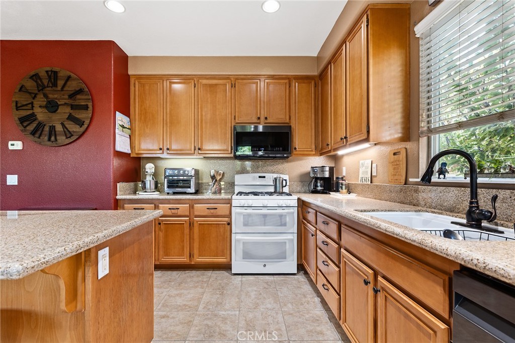 28728 Sunridge Court Property Photo 15