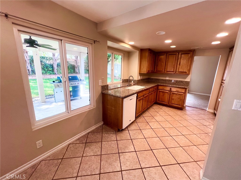1750 Sunnypark Property Photo 23