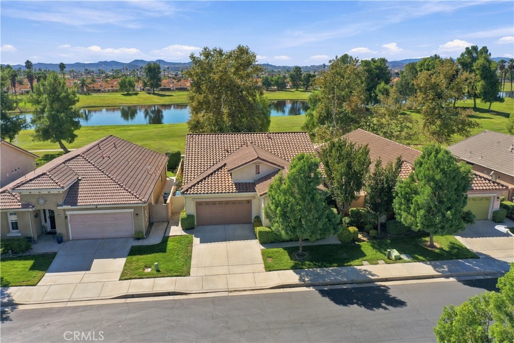 28263 Long Meadow Property Photo 2