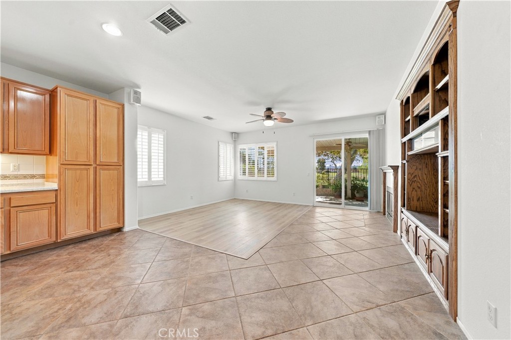 28263 Long Meadow Property Photo 8