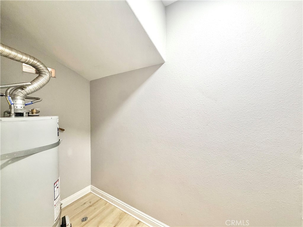 41410 Juniper Street 1522 Property Photo 4