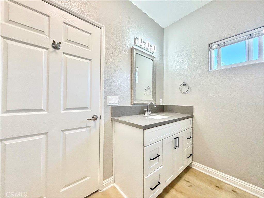 41410 Juniper Street 1522 Property Photo 21