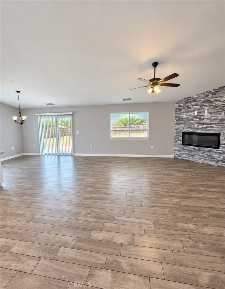 9243 Manteca Property Photo 8