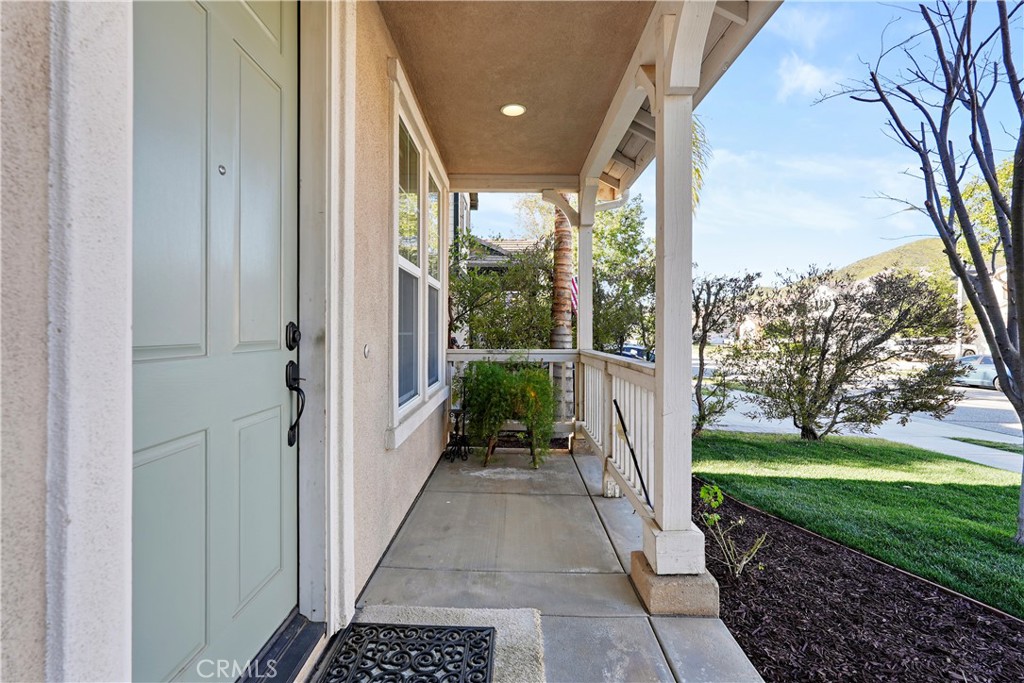 34229 Larksburg Court Property Photo 3