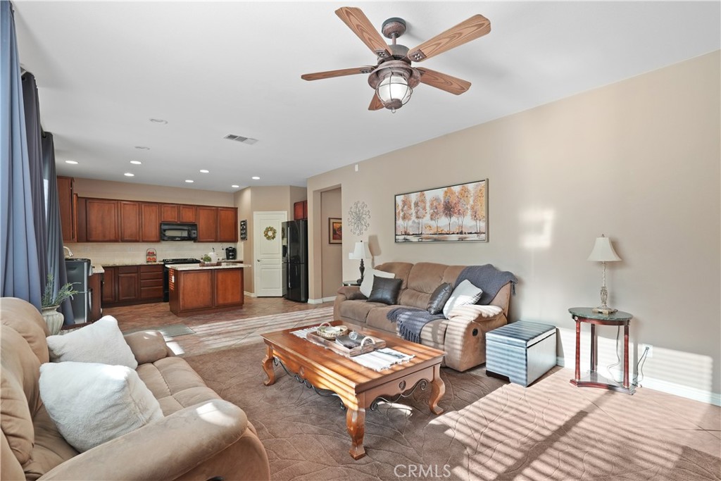 34229 Larksburg Court Property Photo 11