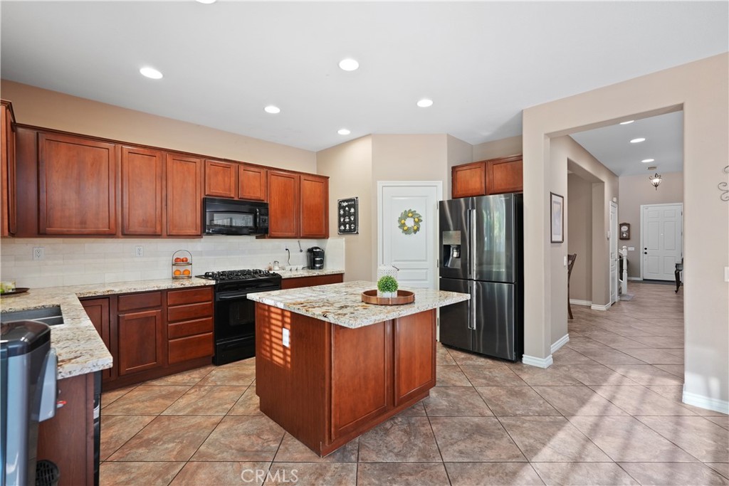 34229 Larksburg Court Property Photo 16