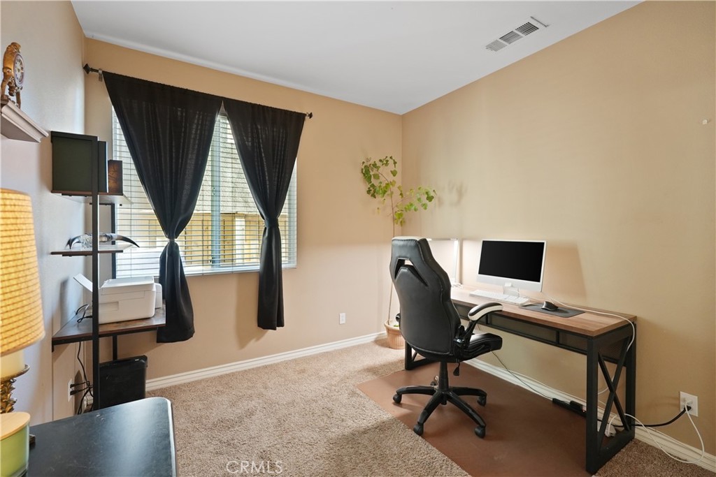 34229 Larksburg Court Property Photo 17