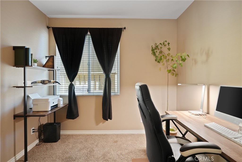 34229 Larksburg Court Property Photo 18