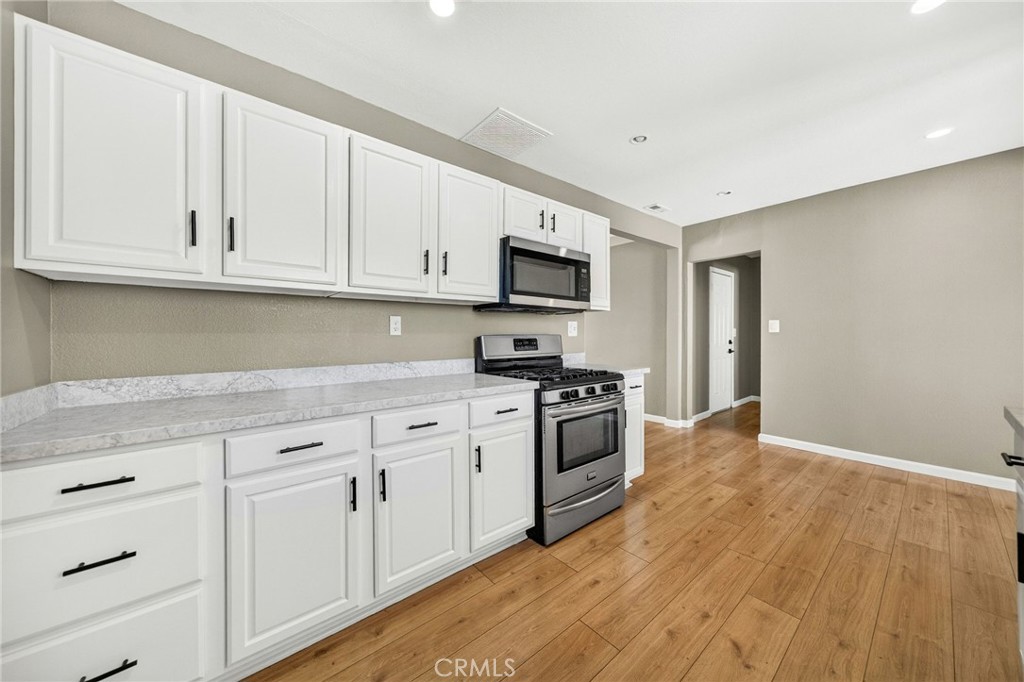 40680 Johnston Avenue Property Photo 11