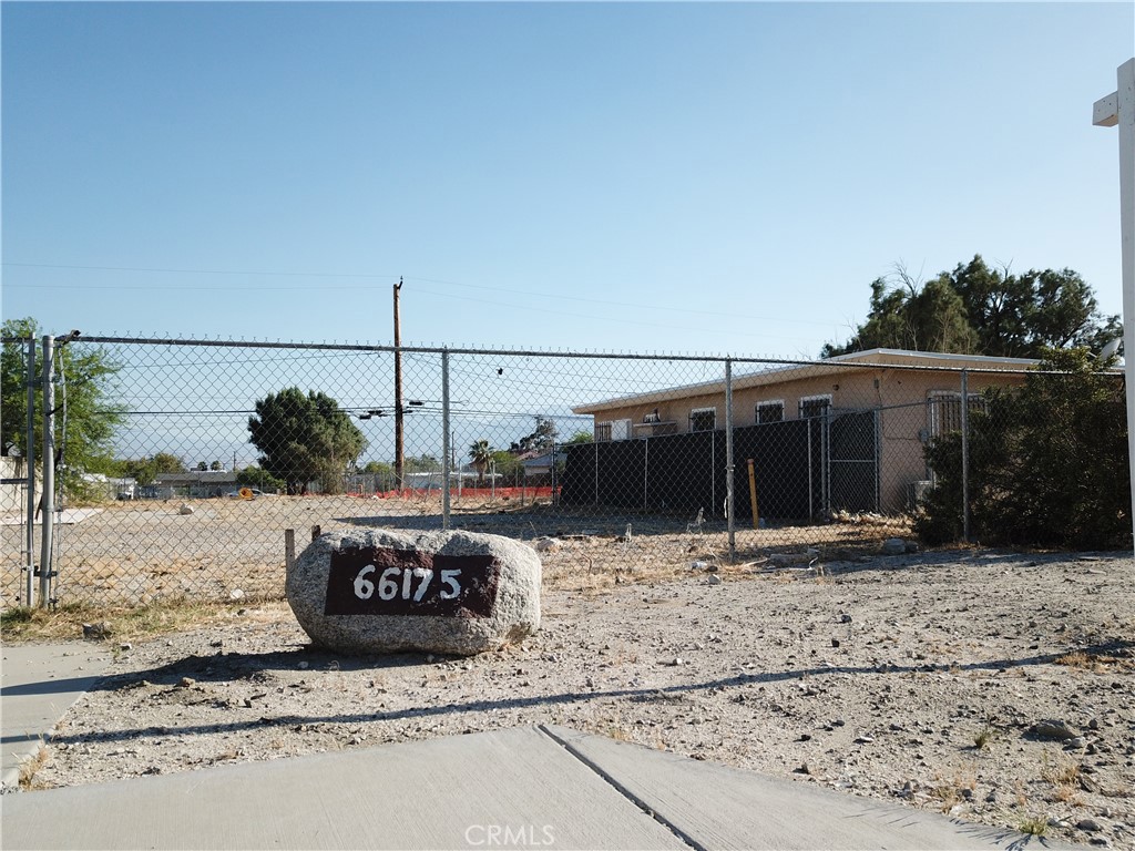 66175 Buena Vista Avenue Property Photo 8
