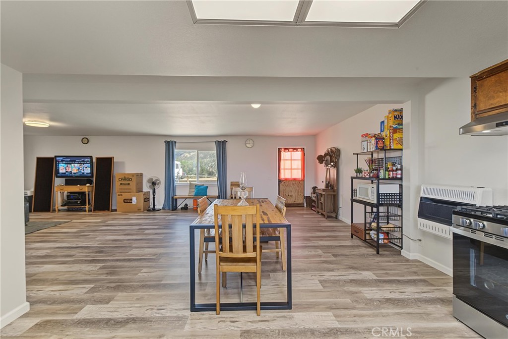 38195 Hill Street Property Photo 15