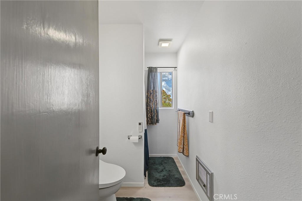 38195 Hill Street Property Photo 27