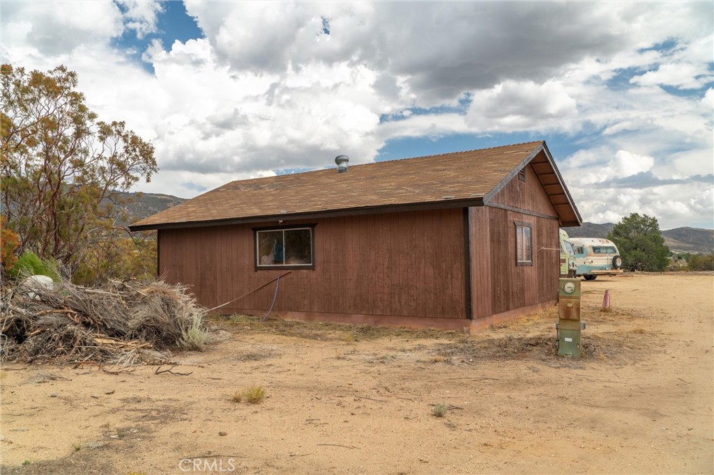 38195 Hill Street Property Photo 36