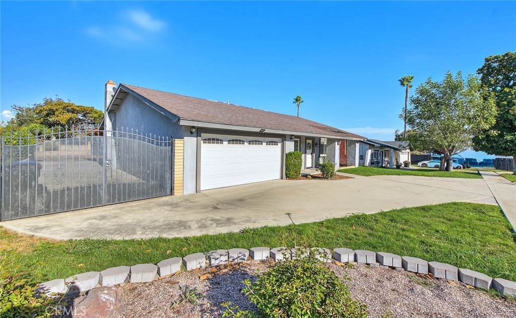 7629 El Arco Property Photo 37