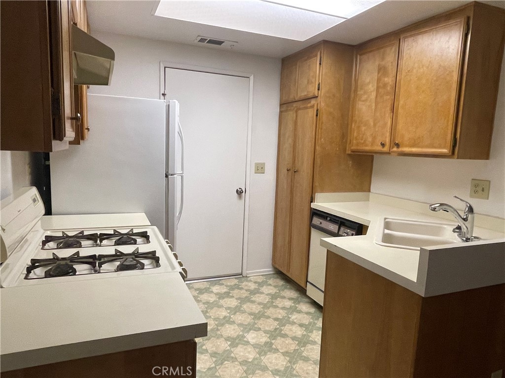 1475 Drummer Circle Property Photo 5