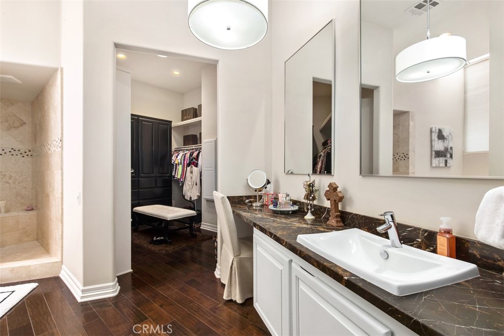 22499 Bear Creek Drive S Property Photo 27