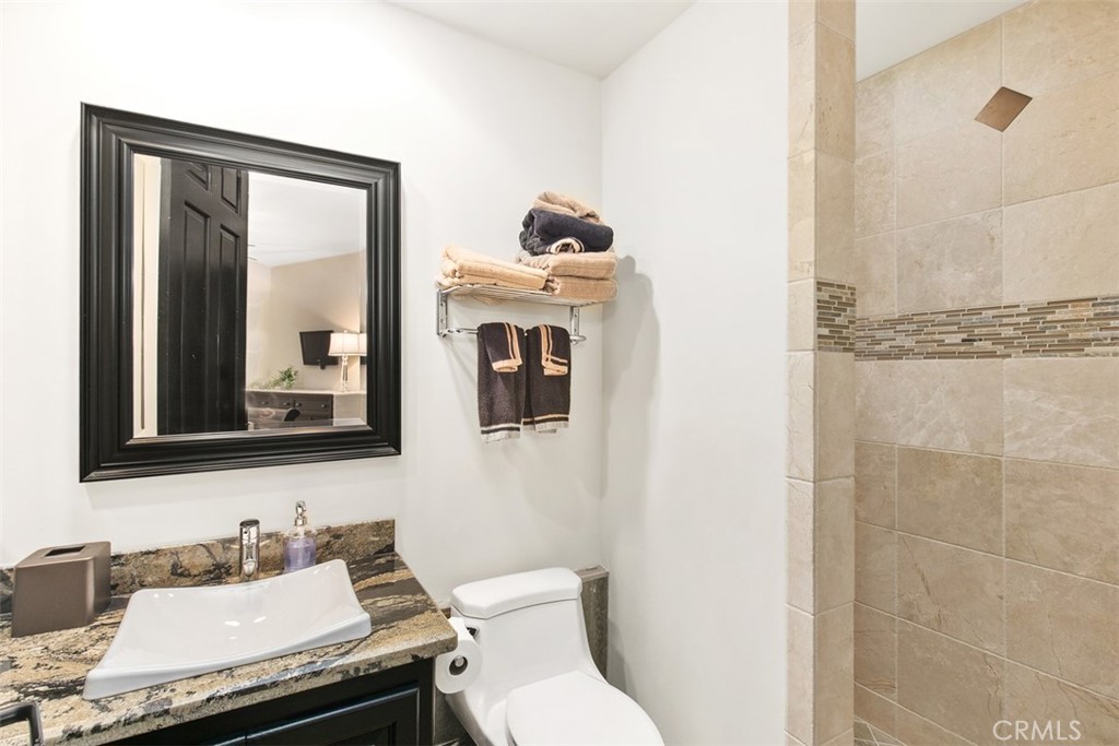 22499 Bear Creek Drive S Property Photo 35