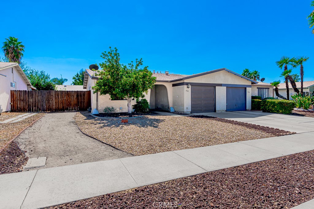 1961 Nuevo Street Property Photo 6