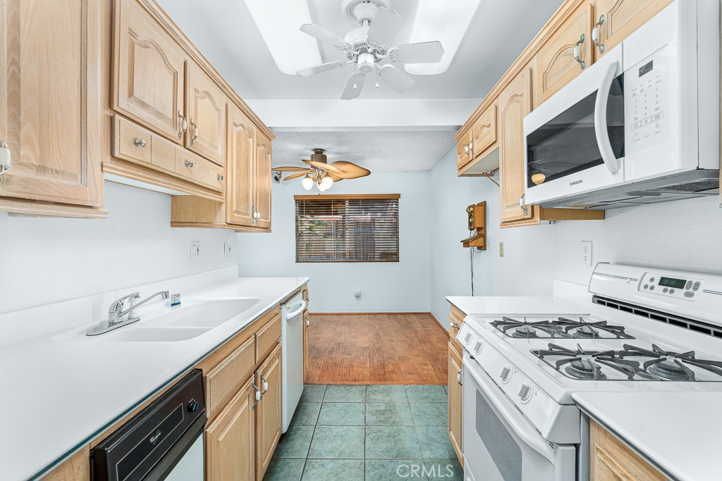 1961 Nuevo Street Property Photo 16