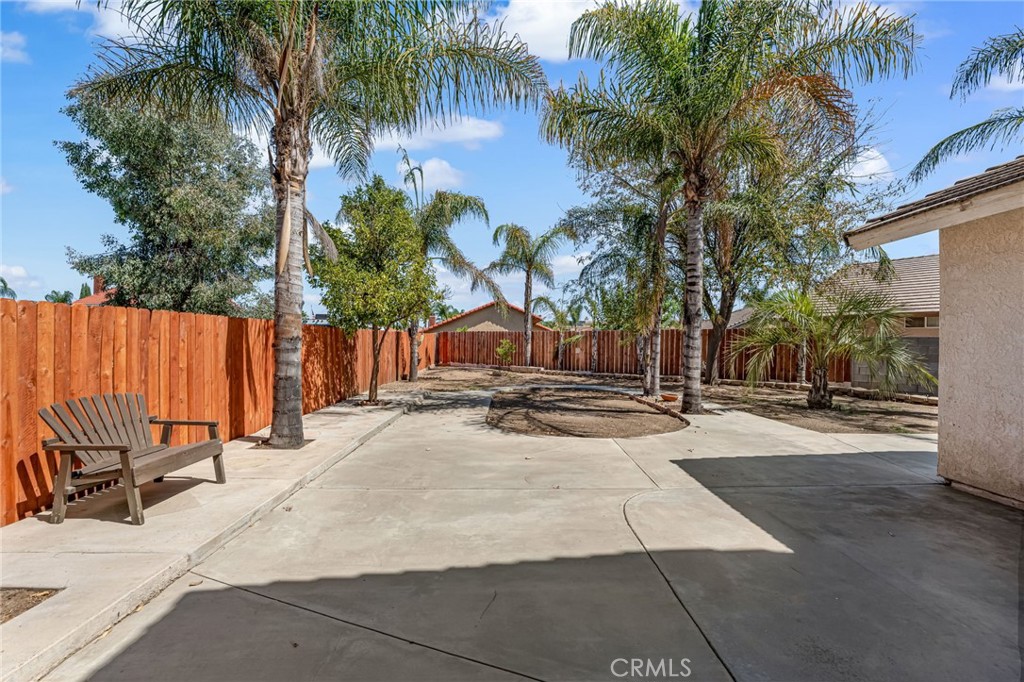 29900 Sugarfoot Court Property Photo 11