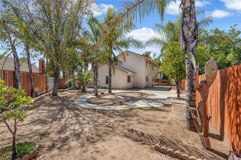29900 Sugarfoot Court Property Photo 12