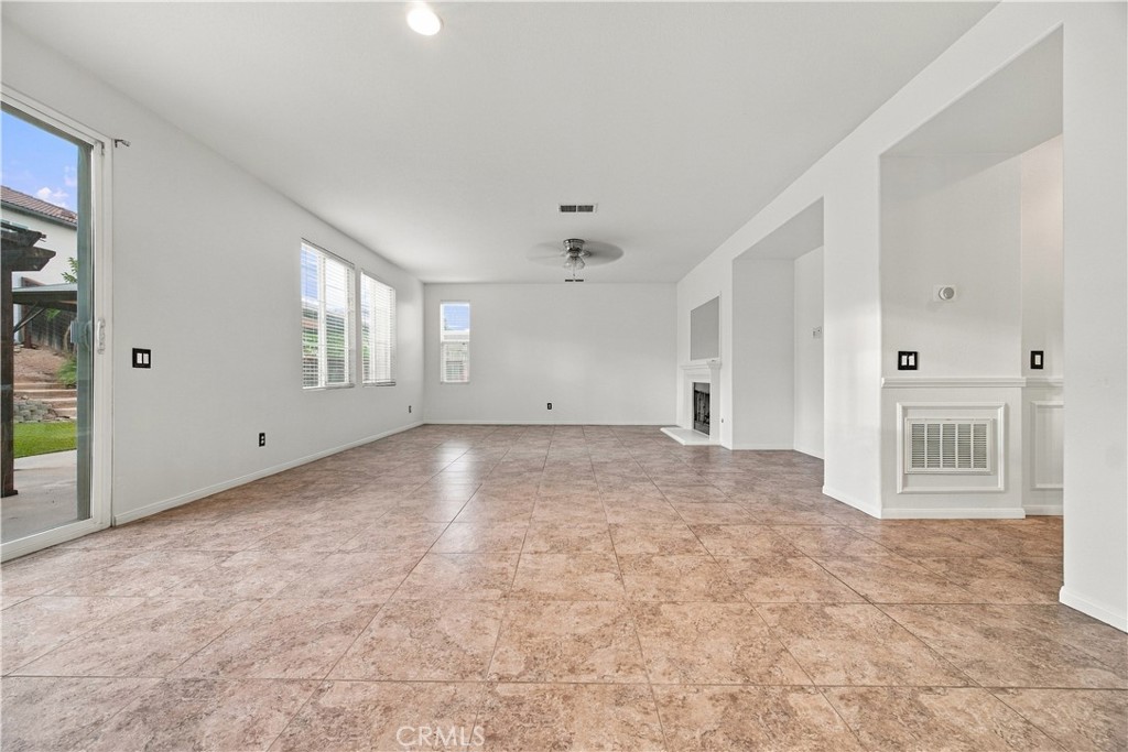 33299 Pitman Property Photo 10