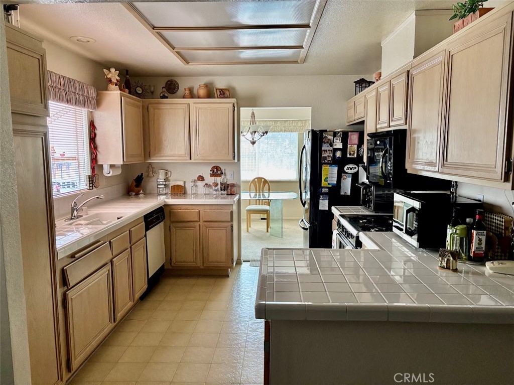 1286 Silica Court Property Photo 2