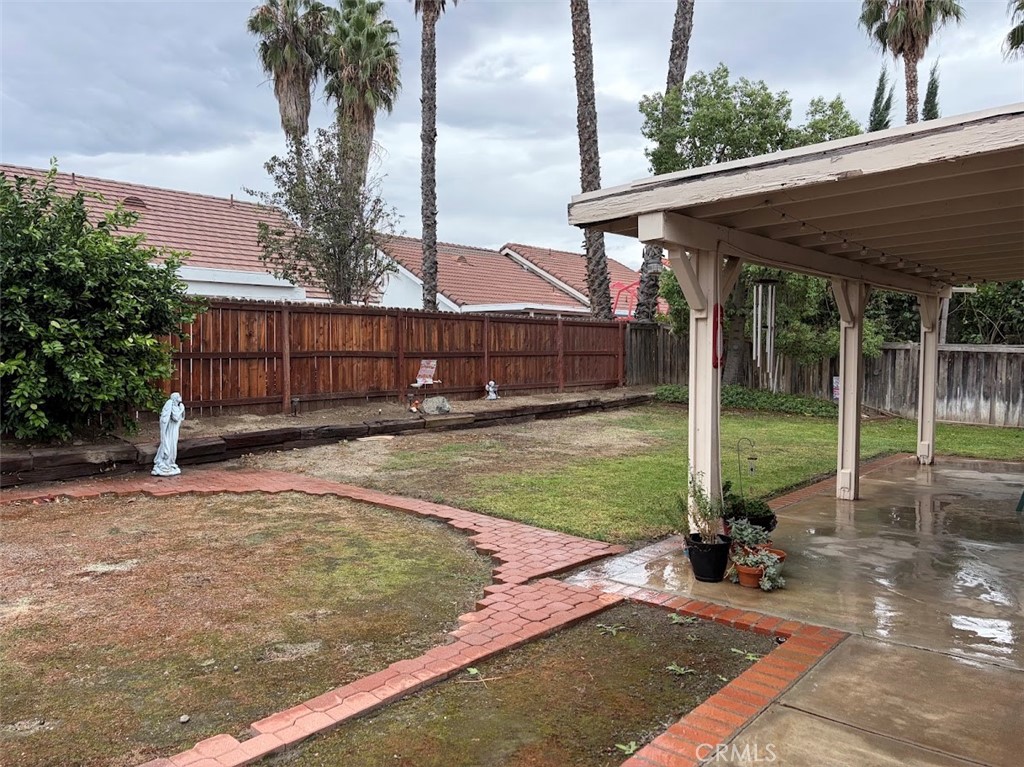 1286 Silica Court Property Photo 9